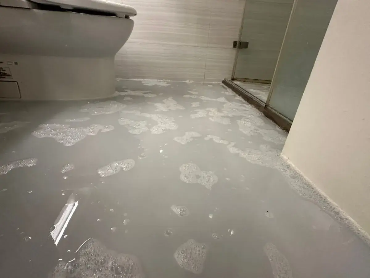 皇御匠藝教你看懂為什麼傳統防水最多撐5年就開始出問題 封面